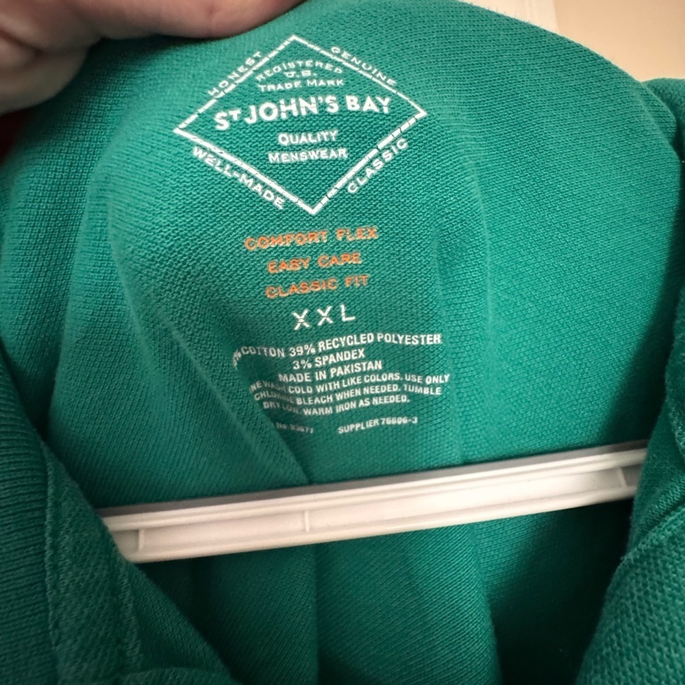 St. John's Bay Green Polo Shirt - Picture 3 of 3